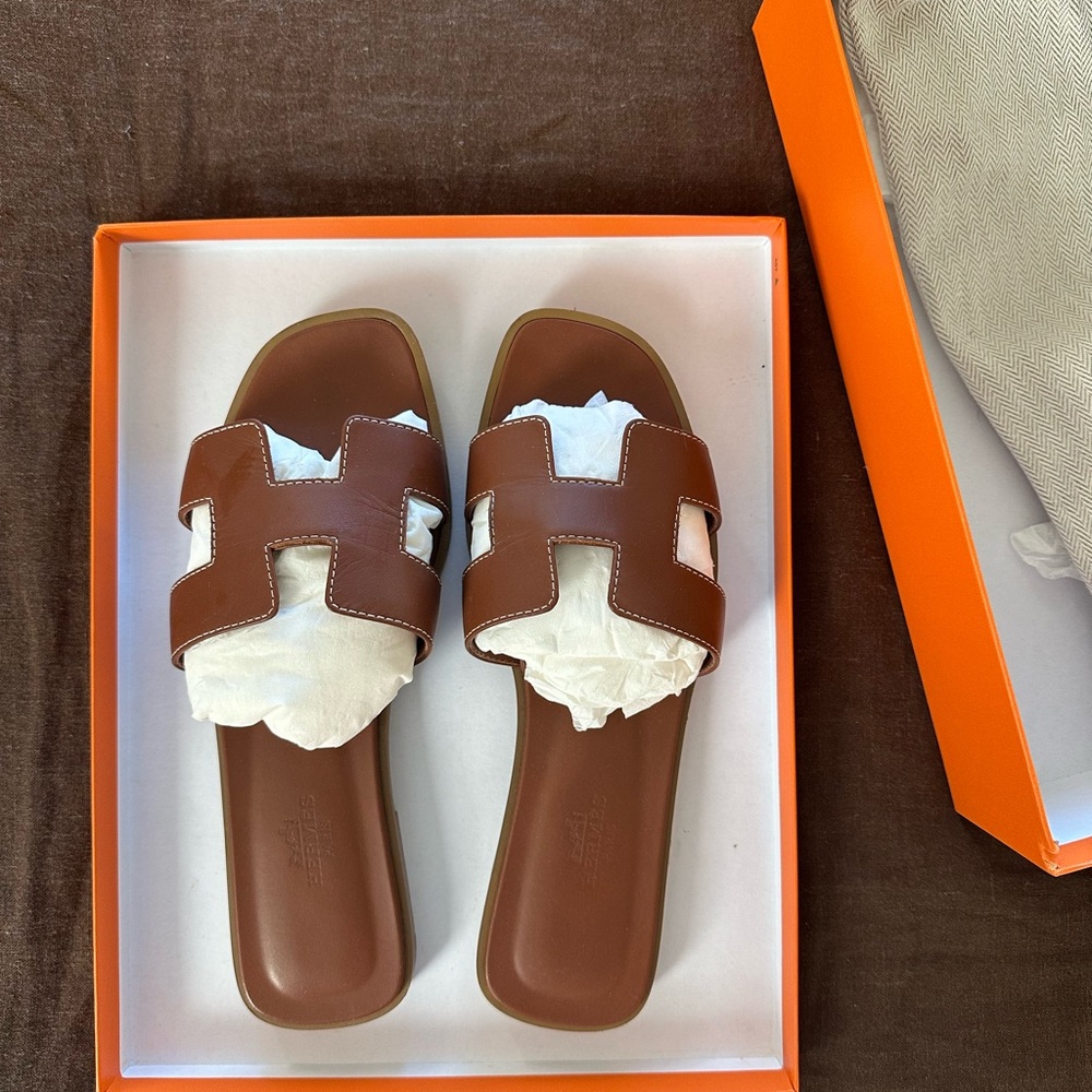 Hermes ORAN Sandals